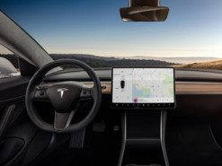 Эксперты обнаружили слежку в Tesla с помощью камеры, которая не должна работать