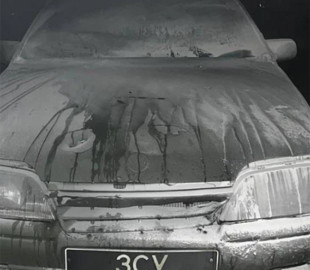 У Києві чоловік за обіцянку 1000 доларів cпалив авто, подароване військовому волонтерами