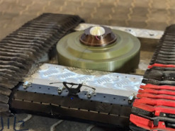 Українські розробники представили інноваційну систему мінування, що одночасно контролює 200 боєприпасів