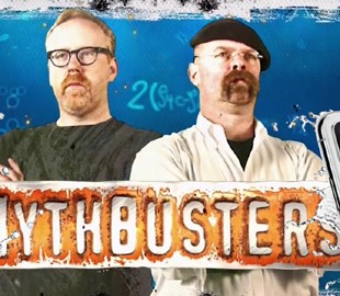 Можно ли “купать” смартфон в дистиллированной воде