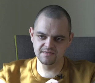 "Ставилися гірше, ніж до собаки". Розповідь звільненого з полону британця