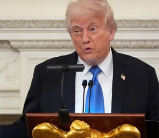 Трамп опублікував відео про своє "вічне" перебування при владі