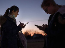 Коли у Херсоні відновлять мобільний зв'язок: відповідь операторів