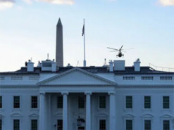 Адміністрація Трампа почала повертати на роботу звільнених Маском держслужбовців