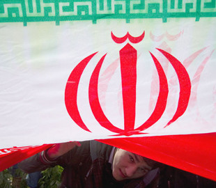 Власти Ирана пообещали разобраться с исчезнувшим на фоне протестов интернетом