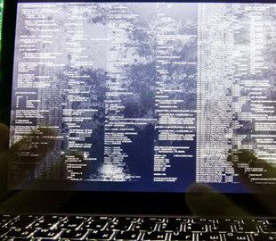 В Сеть выложили базу с фамилиями, телефонами и местами работы сторонников Навального