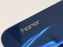 Сервисы Google вернутся в смартфоны Honor