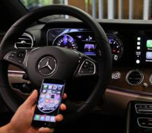 Android Auto и Apple Car оказались опаснее алкоголя