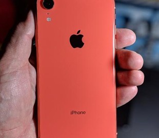Apple резко сократила производство iPhone Xr из-за низкого спроса