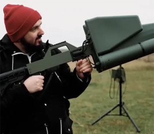 Практично немає аналогів у світі: українцям показали у роботі вітчизняну антидронову пушку