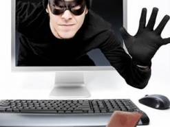 Жінка продавала речі через інтернет та втратила свої гроші