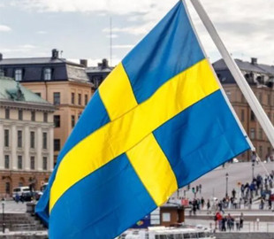 Радник із нацбезпеки Швеції подав у відставку через особисті фотографії на сайті знайомств