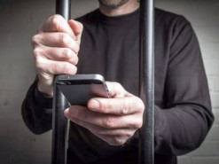 Прокуратура: заключенный «приторговывал» мопедами на OLX прямо из следственного изолятора