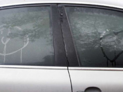 Недорого й вражаюче ефективно: як позбутися запотівання скла в автомобілі