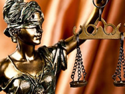 Засуджено чоловіка, який повідомляв про місцеперебування ТЦК