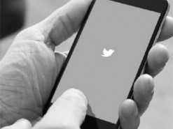 Компанию Twitter оштрафовали еще на три миллиона рублей за отказ удалять контент