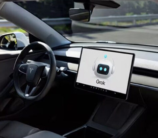 Ілон Маск анонсував запуск Grok для Tesla у Великій Британії та ЄС