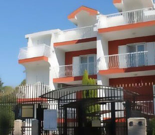 Чорногорія оголосила російського дипломата персоною нон ґрата, на виїзд йому дали тиждень