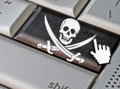  У Росії хочуть легалізувати "піратство"