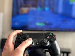 На Sony PlayStation 4 сломался доступ к видео на YouTube