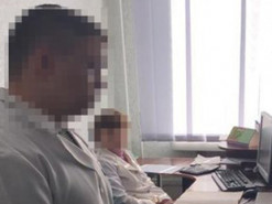 Программист одной из волынских больниц организовал схему по подделке международных COVID-сертификатов