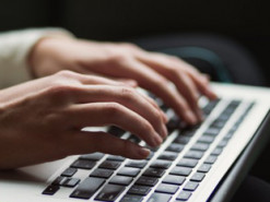 Шахраї, обіцяючи «допомогу» від ООН та UNICEF, ошукали двох жінок на 95 тисяч гривень