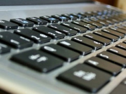 МКІП порадило українцям онлайн-курси, відеолекції та бібліотеки