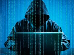 Рассылал e-mail-адреса с паролями: в Черновцах малолетнему хакеру назначили наказание