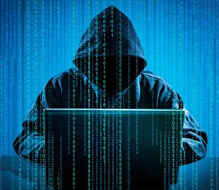 Рассылал e-mail-адреса с паролями: в Черновцах малолетнему хакеру назначили наказание