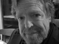 Умер основатель современного интернета