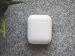 Apple запатентовала систему биозащиты для наушников