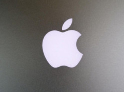 Поставщики Apple собрались выпустить 75 миллионов iPhone до конца года