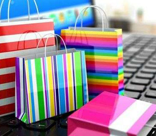 У Кропивницькому жінка влаштувала шопінг із чужою банківською карткою