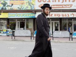 Можливі ракетні удари. Посол попередив хасидів про небезпеку в Умані