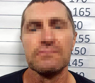 Пригощав випивкою, а після обкрадав: столичні слідчі повідомили зловмиснику про підозру