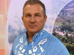 Ведучий Юрій Горбунов показав фото обстріляної карети швидкої