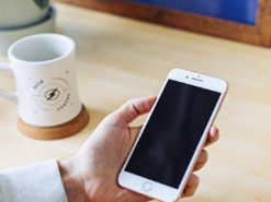 Канадські iPhone перейшли на зимовий час на тиждень швидше та спричинили невеличкий хаос