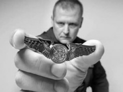 Мэр Днепра готовится лететь в космос вслед за Бренсоном