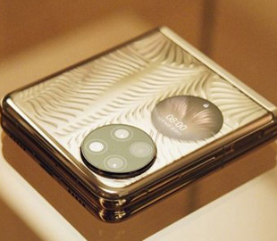 Складной смартфон Huawei P50 Pocket впервые показали на фото