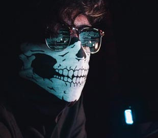 Россия тратит на кибератаки десятки миллионов долларов в день – Федоров