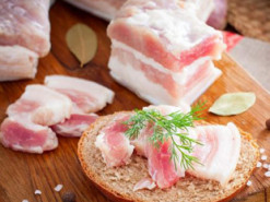 Сало по-гуцульськи: старовинний рецепт, що здивує смаком навіть гурманів