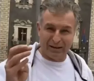 В Італії росіянин глумився з "кривавого" перформансу українки й ображав Україну