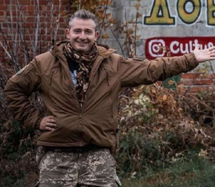 Написав 8 місяців тому: Коля Серга прочитав зворушливий вірш про деокупацію Херсона