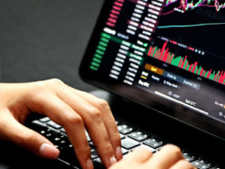 Ошибка в один символ: криптоплатформа случайно раздала токены на $162 млн