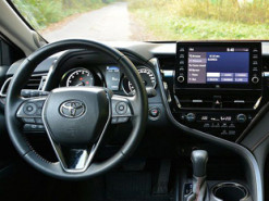 Toyota останавливает производство автомобилей на пяти заводах в Японии