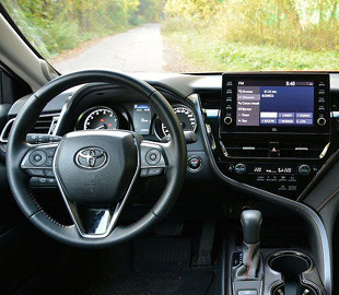 Toyota останавливает производство автомобилей на пяти заводах в Японии