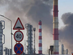 У рф операторів ППО карають за успішні атаки українських дронів по нафтобазах, - "АТЕШ"