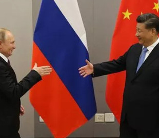 Зустріч Путіна та Сі: про що говоритимуть лідери країн в Узбекистані