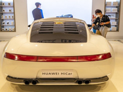 Huawei и BYD представили первый в мире автомобиль под управлением HarmonyOS