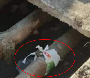 Илон Маск рекомендует: в Каменском починили трубу с помощью пакета "АТБ" (фото)